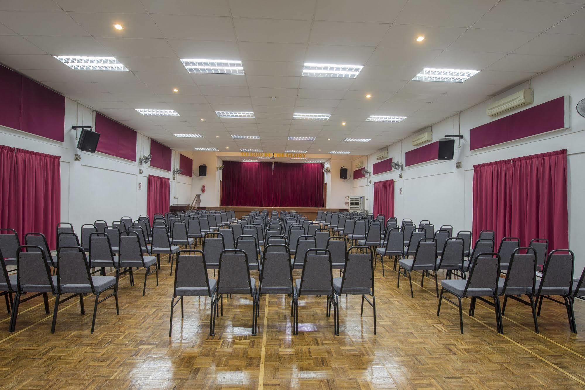 Хостел Ymca Penang Джорджтаун Екстер'єр фото