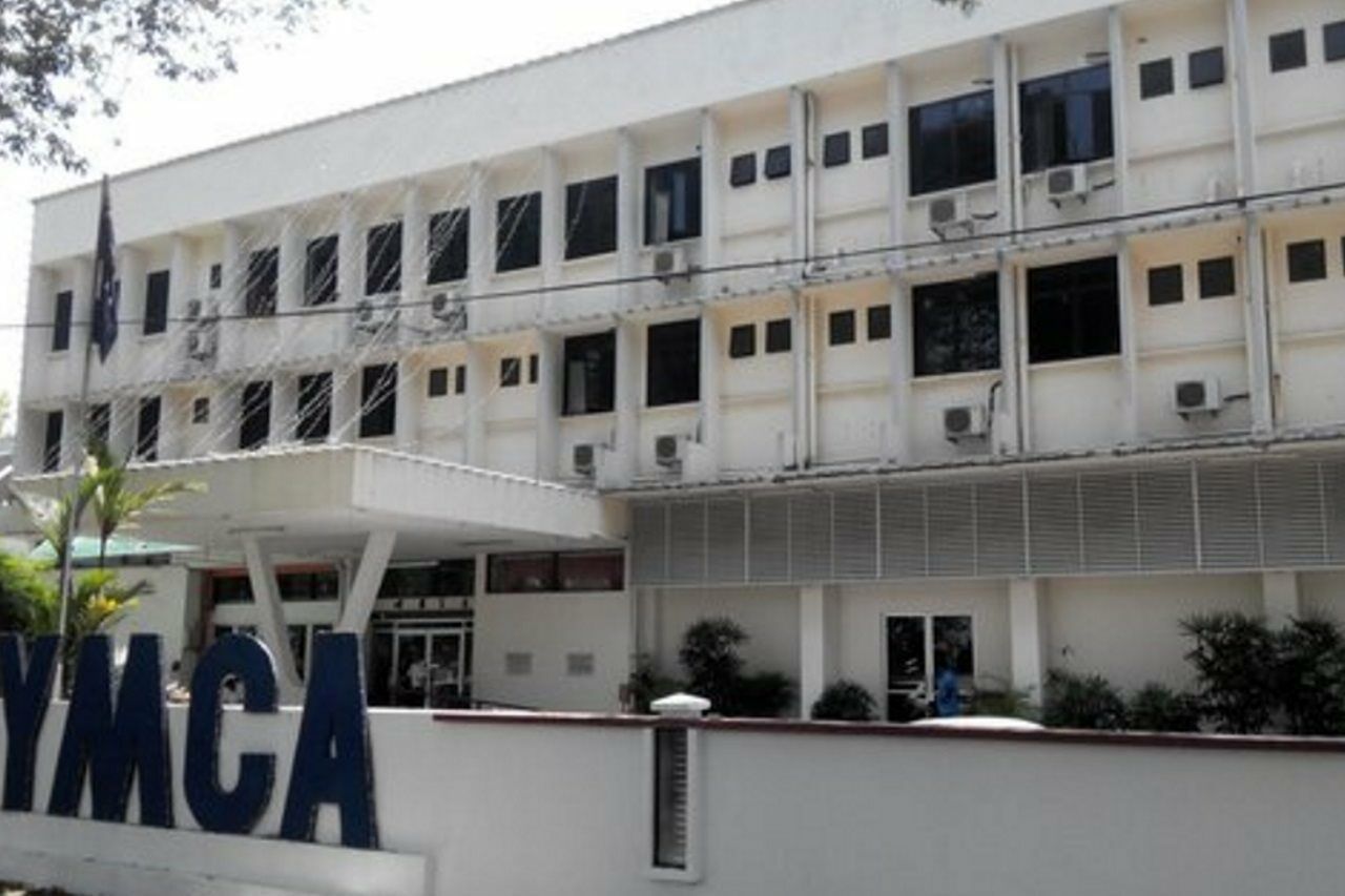 Хостел Ymca Penang Джорджтаун Екстер'єр фото